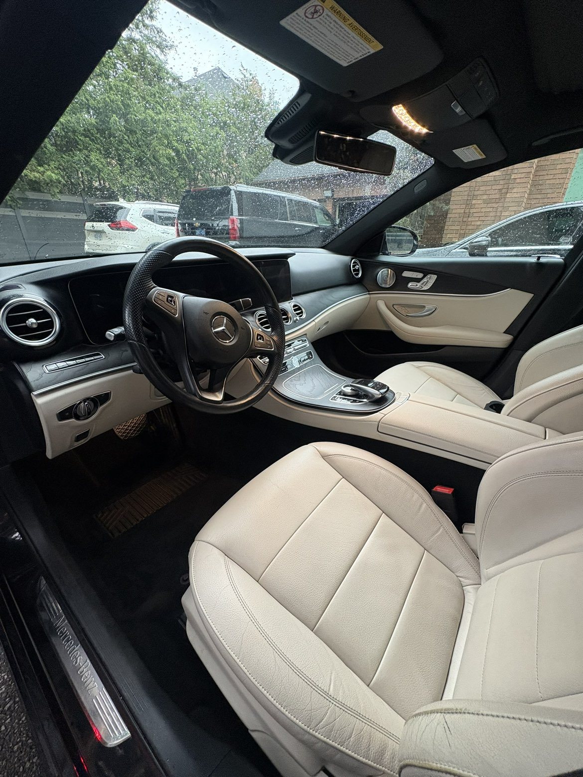 Mercedes-Benz E-Class cream interior, spotless after detailing